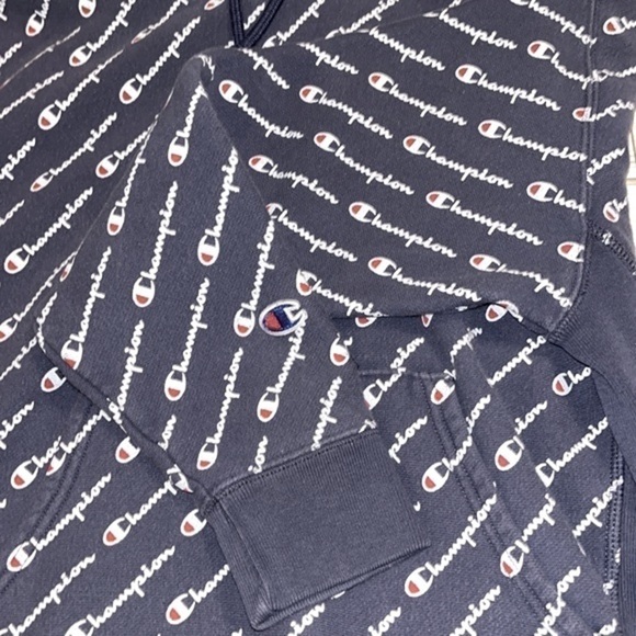 CHAMPION Reverse Weave Spellout Hoodie Size Medium - Picture 4 of 12